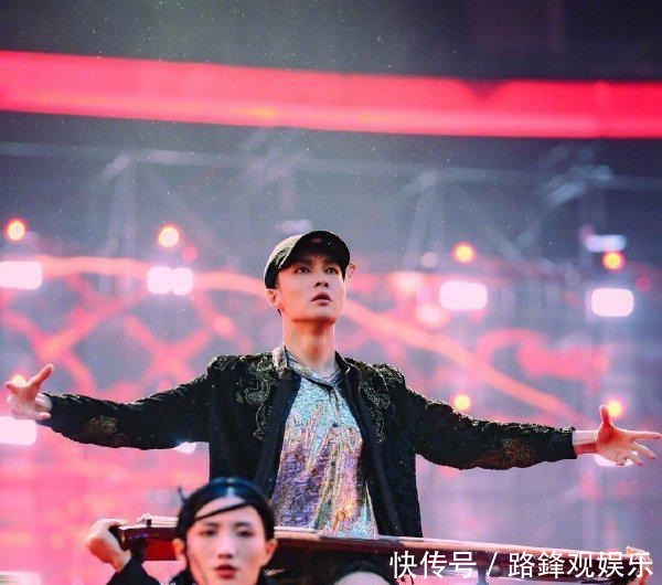 街舞|张艺兴翻转古琴 这就是街舞总决赛
