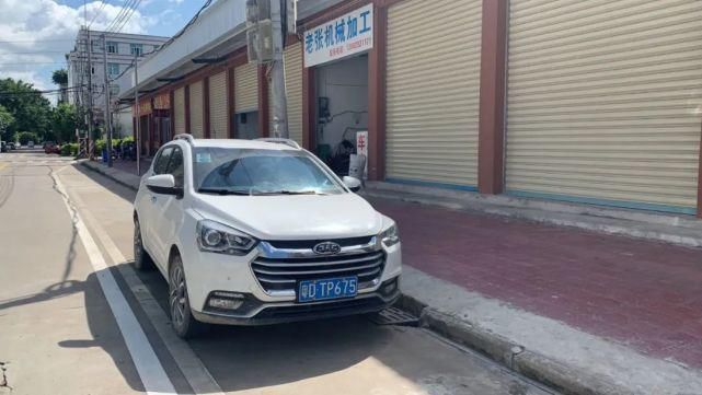 明明|曝光 | 澄海多位车主明明把车停在线内,却还是被抄牌!原来...