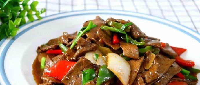 爆炒|它是补血的最佳食材，经过爆炒后咸鲜可口，味美下酒