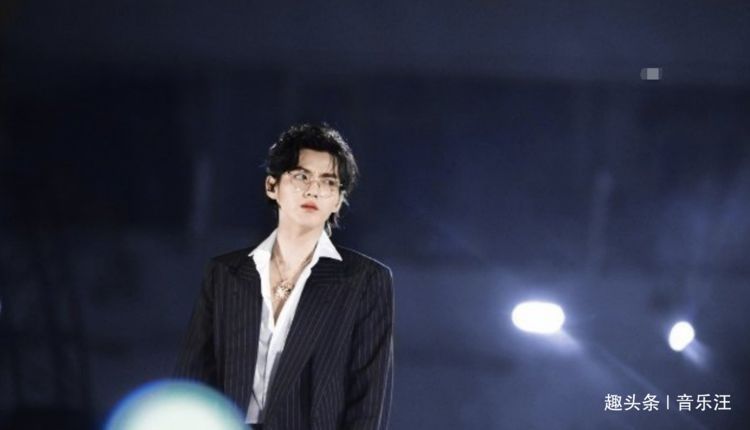  说唱|《中国新说唱》把JONYJ也安排上了，但选手变导师这事合适吗？