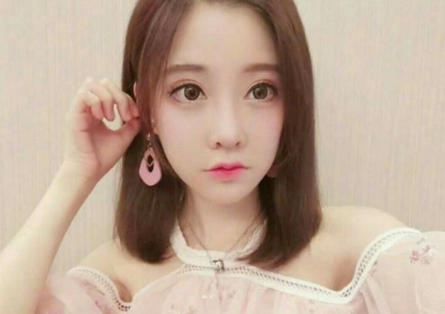  王凯|王凯与冯提莫一同担任导师，没想到在长相上输了，网友：心服口服