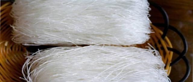 麻辣烫|会吃麻辣烫的人都会选这4种菜,老板脸上微笑却在心里叫苦