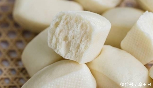 大叔|卖馒头大叔喝醉后说出做馒头秘诀,松软清香,一家人都爱吃