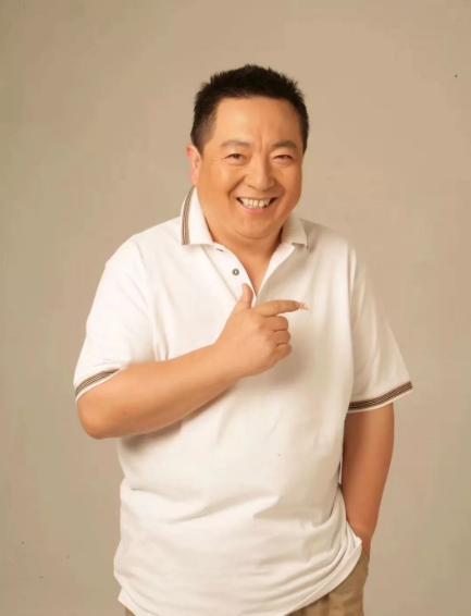  央视|央视主持董浩：曾2次被下病危通知书，现64岁在乡下旧屋吃面条