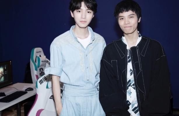  英雄联盟|王俊凯明星表演赛三杀超神，这次麻辣香锅与他配合更加娴熟