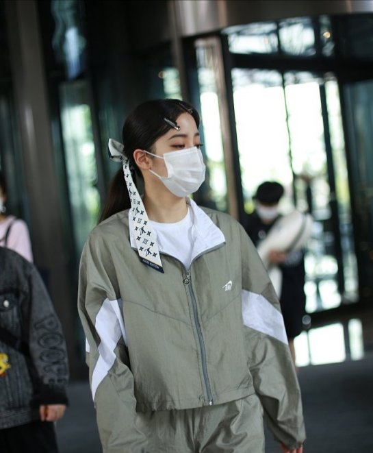  欧阳|欧阳娜娜私服满满青春气息，学会以下几点，你就是最时尚的女孩