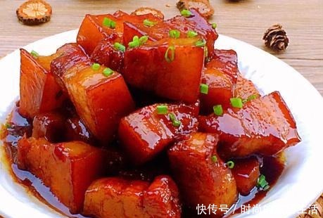 五花肉|做红烧肉时,加冷水还是热水用对方法,肉嫩滑多汁香醇还软烂