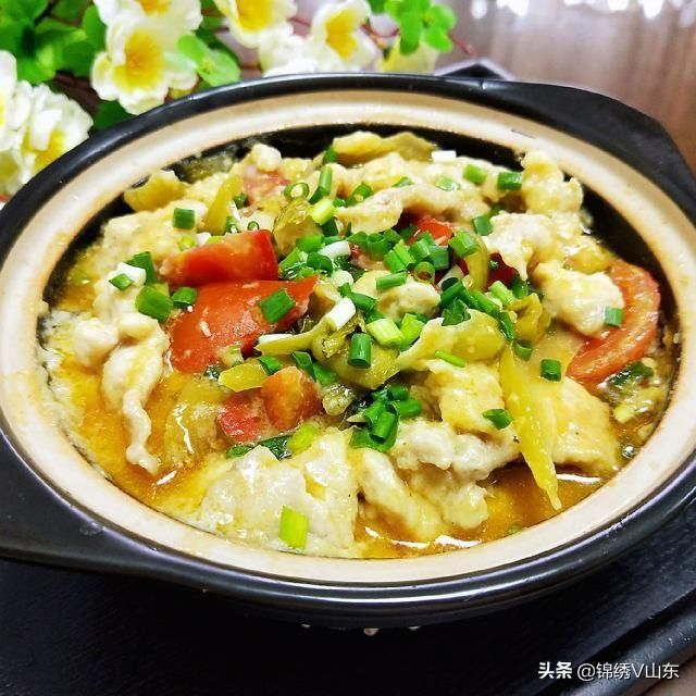  午餐|晒一下我家的午餐，有荤有素，好吃入味，一家6口挺适合