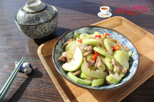 黄骨鱼|上班族妈妈再忙也要给儿子做晚餐,网友:不精致,但满满家常味