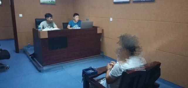  秋收|这个命案犯潜逃26年命终在秋收广场附近被抓，抓捕细节曝光