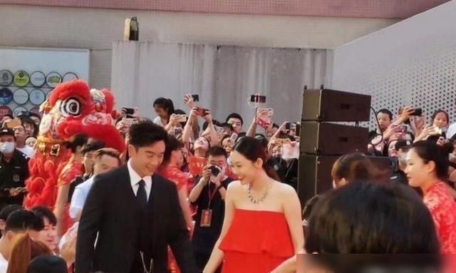  剽窃|郑恺火锅店剽窃，火锅店与郑恺方和解