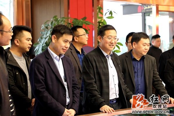 城乡建设|张跃斌就城乡规划建设相关工作现场办公