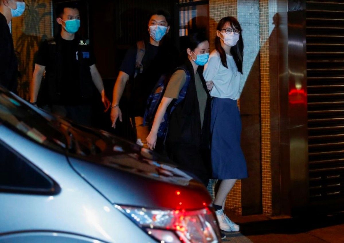 瑟瑟|同伙周庭被拘捕，黄之锋瑟瑟发抖彻夜难眠了