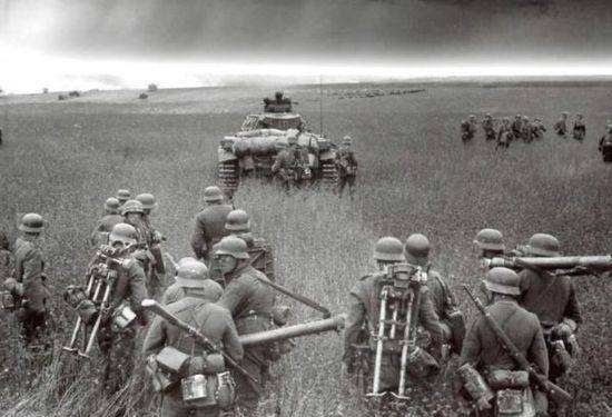 机枪|二战德军研制出一种机枪，三个优点，西方盟军：这是希特勒电锯