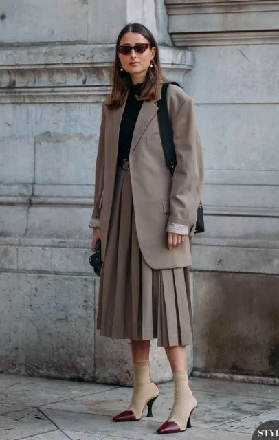 好看|今秋西装外套火了,这么穿好看又高级,时髦炸了