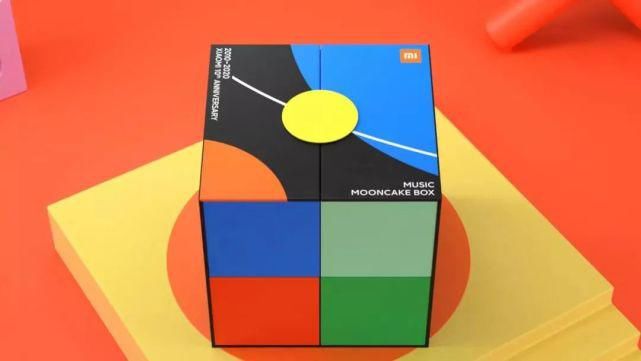  疯狂|燃到不敢认！国货品牌月饼太美了，连老外都要疯狂搞代购