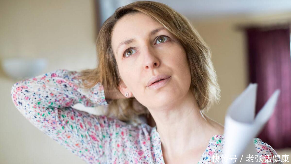女士绝经期需要注意些什么(女性临近绝经期，牢记“2做、3不做”，帮助保养身体)