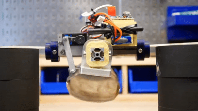  开挂|兄弟开挂吗？球杆装火箭、靶心自己找飞镖，想输都难