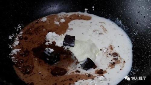  懒人|不用打发淡奶油，不用加蛋黄，教你懒人脆皮雪糕的做法，轻松学会