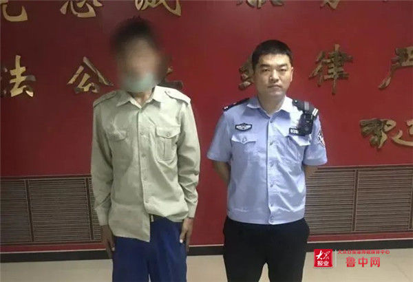 拆迁|张店一男子偷走邻居家门窗只为换酒钱 当天下午便被警方抓获
