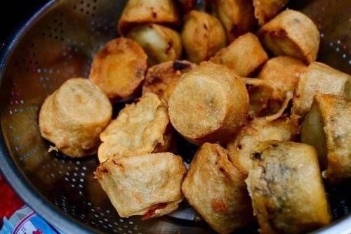 令人|油煎灯,地道的特色小吃,酥脆的口感令人回味无穷