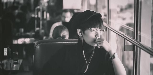  登顶|肖战强势回归, 顶流的位置“舍我其谁”, 作品登顶NO.1&2