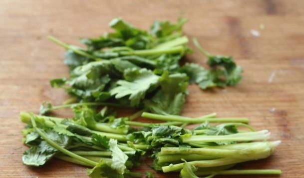 鸡块|继老干妈后,又有一种中国美食在国外爆火,网友:根本停不下来!