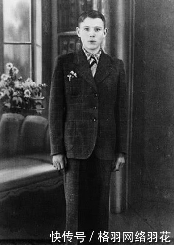 制服|疯狂的二战德国兵,捡到一套军官制服后,他的行为震惊这个世界