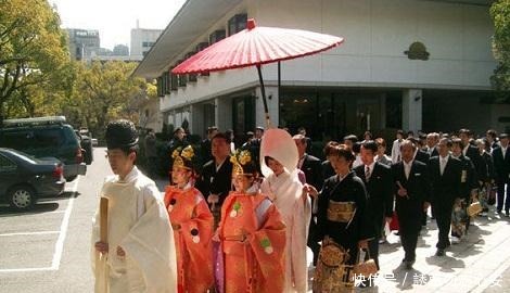 看完|日本人结婚彩礼钱要多少看完想讨个日本老婆！