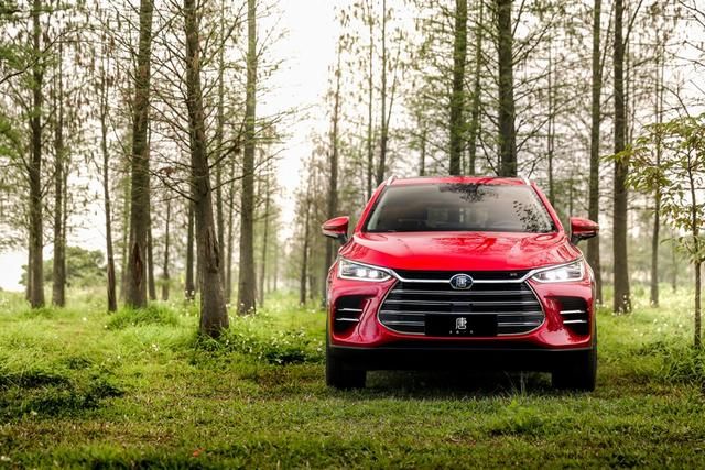  静如|真正耐开的比亚迪SUV，丐版自动挡，稳过汉兰达，车内静如图书馆