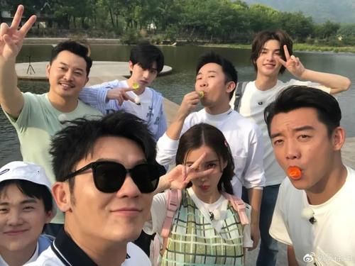  蜕变|在蔡徐坤身上，我们看到了一个青春偶像的蜕变