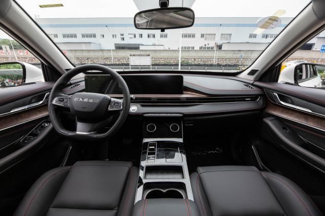  星途LX|星途又一“黑马”车型，1.6t爆出197马力，油耗6.9l，好开还不贵