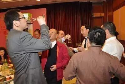  工资|10个矿老板，9个都是苦出来的！