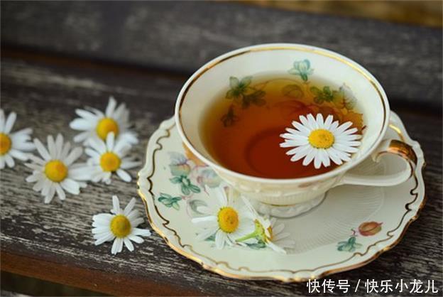 父母|结婚时女方没说要彩礼,男方主动掏6万6,女孩父母:对她好就行