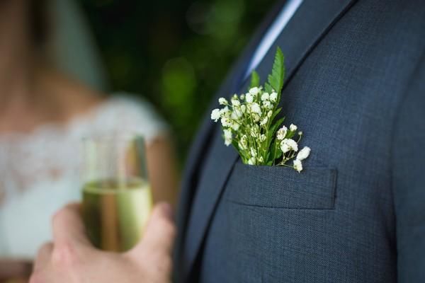 婚礼|婚礼宾客拔枪射新郎胸口！他新婚夜命危　新娘却拒绝配合调查