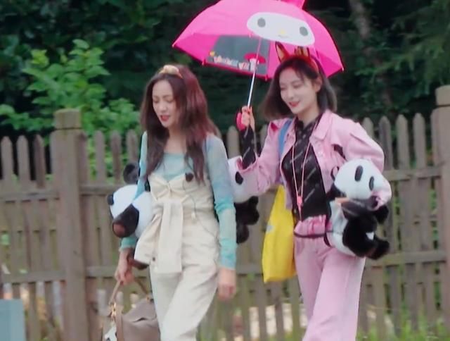 流口水|郑爽许佳琪谢可寅吃路边摊,“吃货三姐妹”上线,隔着屏幕流口水