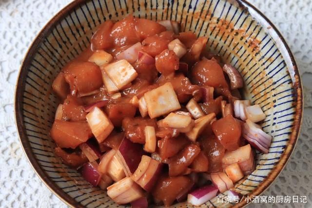  全家|全家都爱吃的早餐饼，无需揉面，皮薄馅大，还爆汁，好吃到舔手指