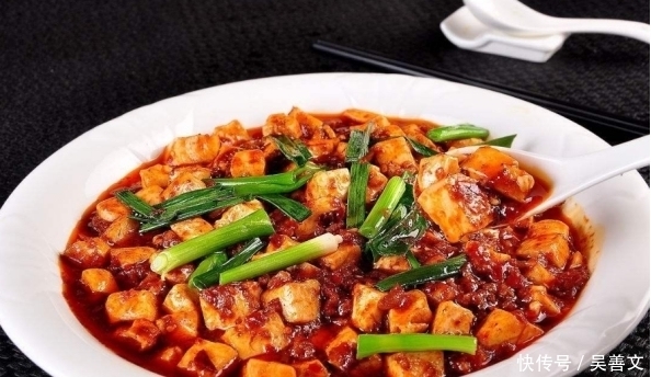 做法|美食推荐:蒜蓉蒸丝瓜、香辣炖牛肉、八爪鱼炒土豆、红烧豆腐做法