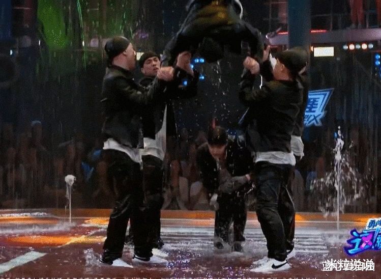  舞台上|《这就是街舞3》水灌鼻子、浑身摔伤，为配合节目组要求，选手付出太多