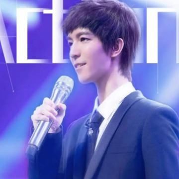  亲自|少年之名太糊被吐槽，郭敬明亲自下场拯救，还专门把微博认证换掉