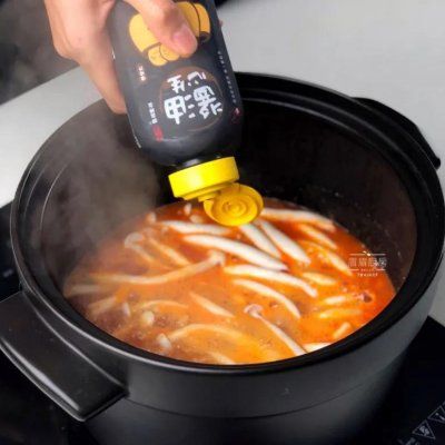  1勺|这样做番茄肥牛煲，隔壁小孩都馋哭了