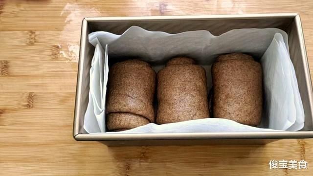 吐司|真正的【全麦吐司】,完全不用加面粉,也能做到松软无比