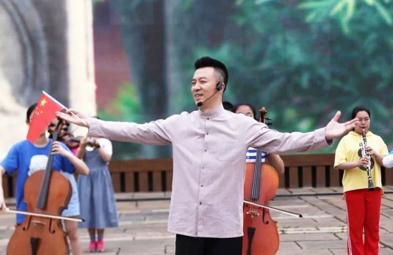  节目|《新闻联播》再增加新成员，获全网点赞，大方得体，专业性强