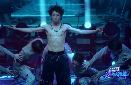 张艺兴|街舞3全国八强诞生,黄潇被淘汰并不意外,张艺兴曾给出2次暗示