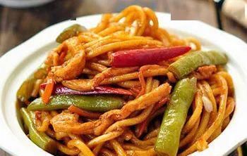  黑椒|精选美食：鸡丝焖面，糖醋排骨，素蚝油香菇，黑椒牛肉片的做法