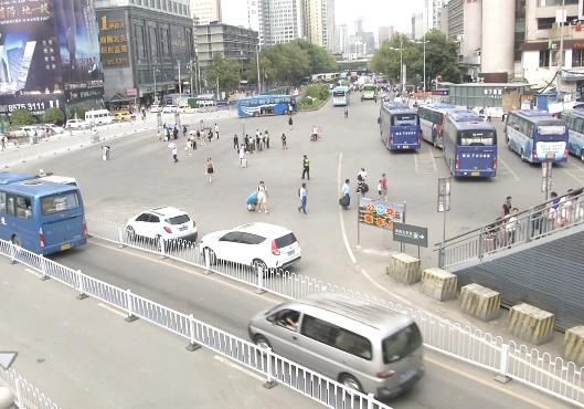  驾驶员|省外游客怒扇贵州导游一耳光，只因导游说了这样一句话……