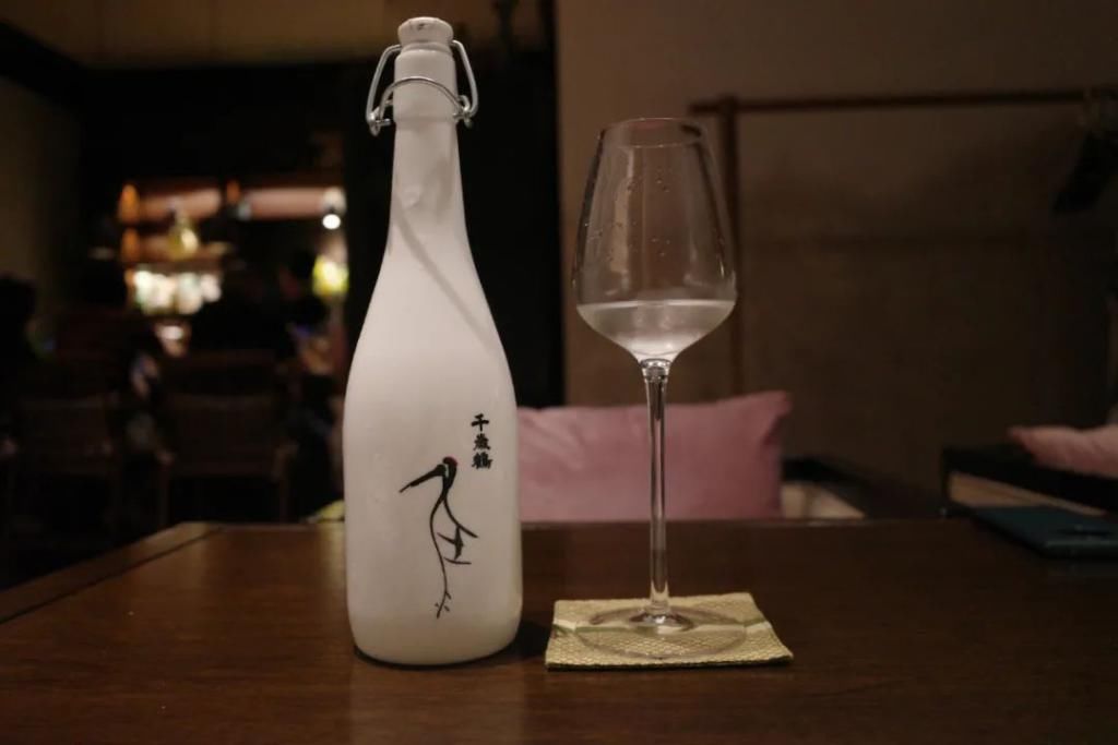  酒吧|这个季节去上海，有什么私藏酒吧餐厅好吃好喝好逛？