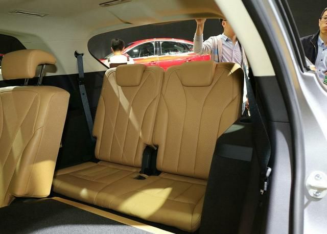  静如|真正耐开的比亚迪SUV，丐版自动挡，稳过汉兰达，车内静如图书馆