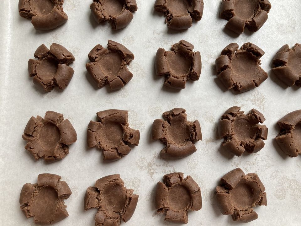 饼干|孩子想吃饼干不用买,自己在家做一点也不难,香甜酥松,入口即化