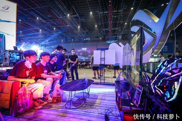 华硕主|终极信仰,硬核出击,华硕主板燃爆BW2020